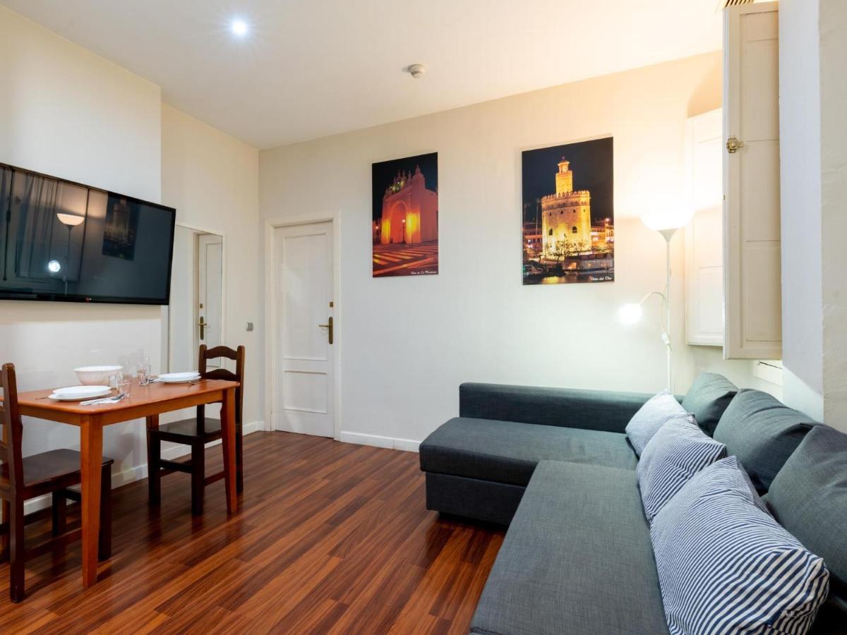 Holi-Rent Lumbreras Apartment Seville Ngoại thất bức ảnh