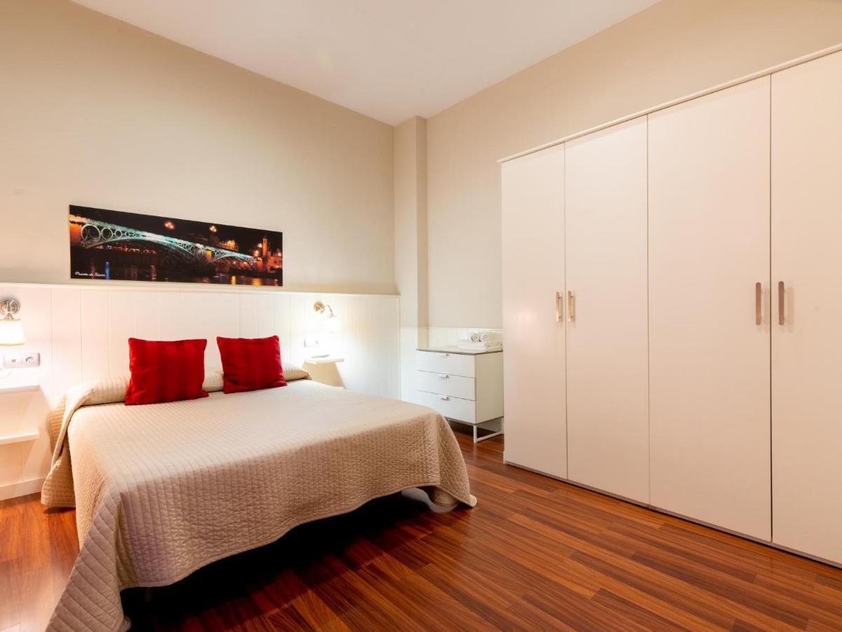 Holi-Rent Lumbreras Apartment Seville Ngoại thất bức ảnh